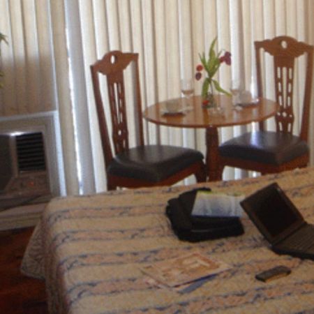 סן פדרו מקאטי Citadel Inn Makati מראה חיצוני תמונה